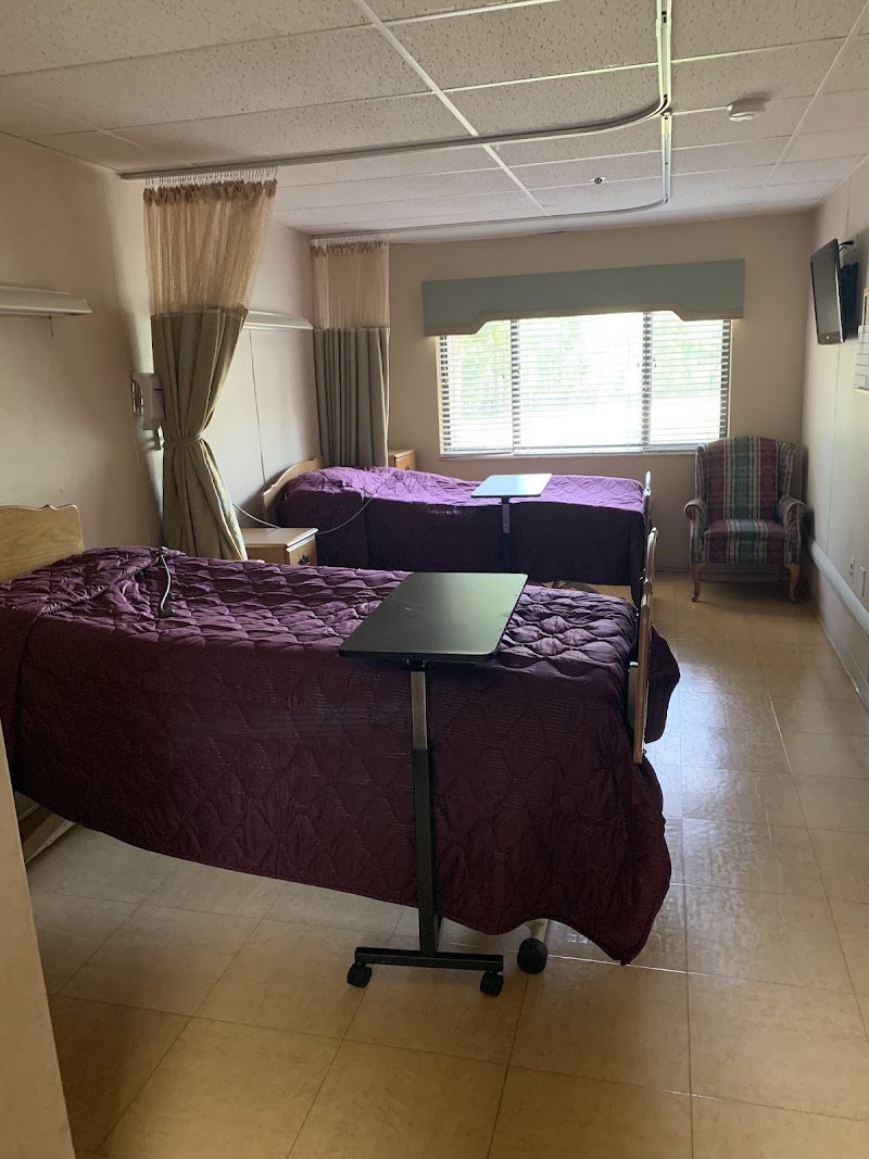 NSPIRE HEALTHCARE PLANTATION nursing home in PLANTATION, FL - Photo 4 of 5