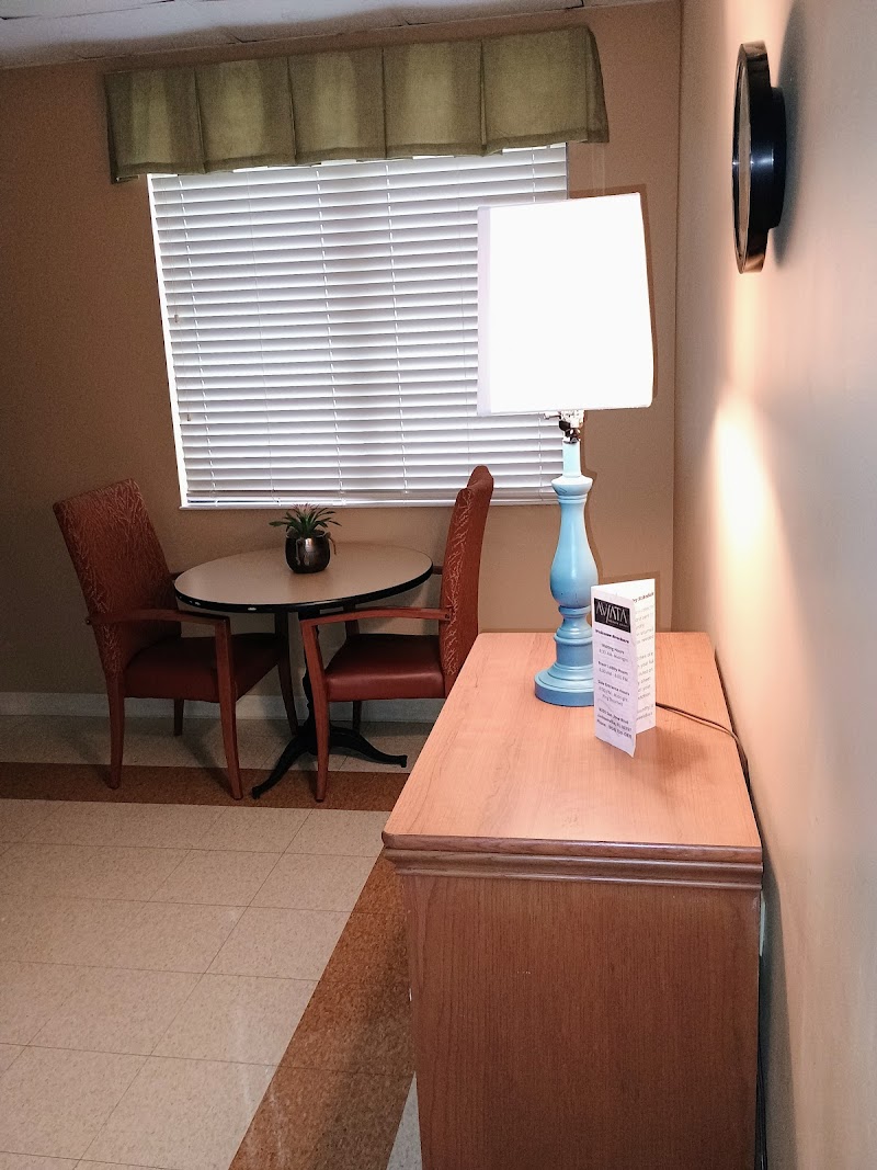 AVIATA AT SAN JOSE nursing home in JACKSONVILLE, FL - Photo 4 of 10