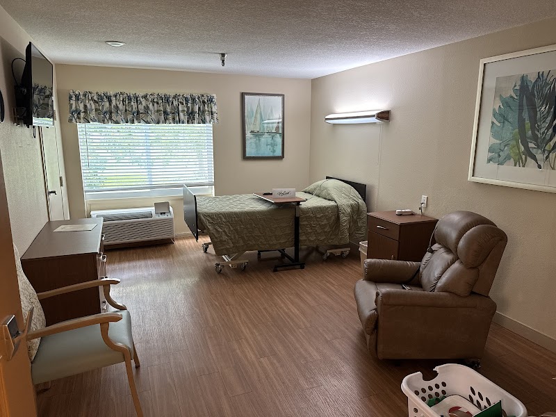 PALM GARDEN OF CLEARWATER nursing home in CLEARWATER, FL - Photo 3 of 5