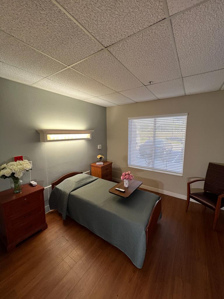 AVIATA AT COUNTRYSIDE nursing home in PALM HARBOR, FL - Photo 2 of 5