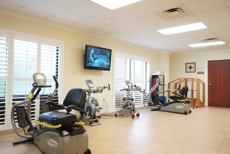 PALM GARDEN OF WEST PALM BEACH nursing home in WEST PALM BEACH, FL - Photo 3 of 5