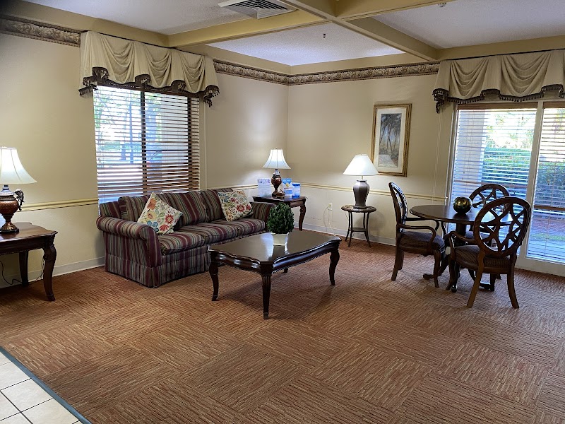 NSPIRE HEALTHCARE TAMARAC nursing home in TAMARAC, FL - Photo 3 of 5