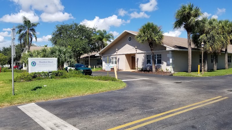DEERFIELD BEACH HEALTH AND REHABILITATION CENTER nursing home in POMPANO BEACH, FL - Photo 3 of 9