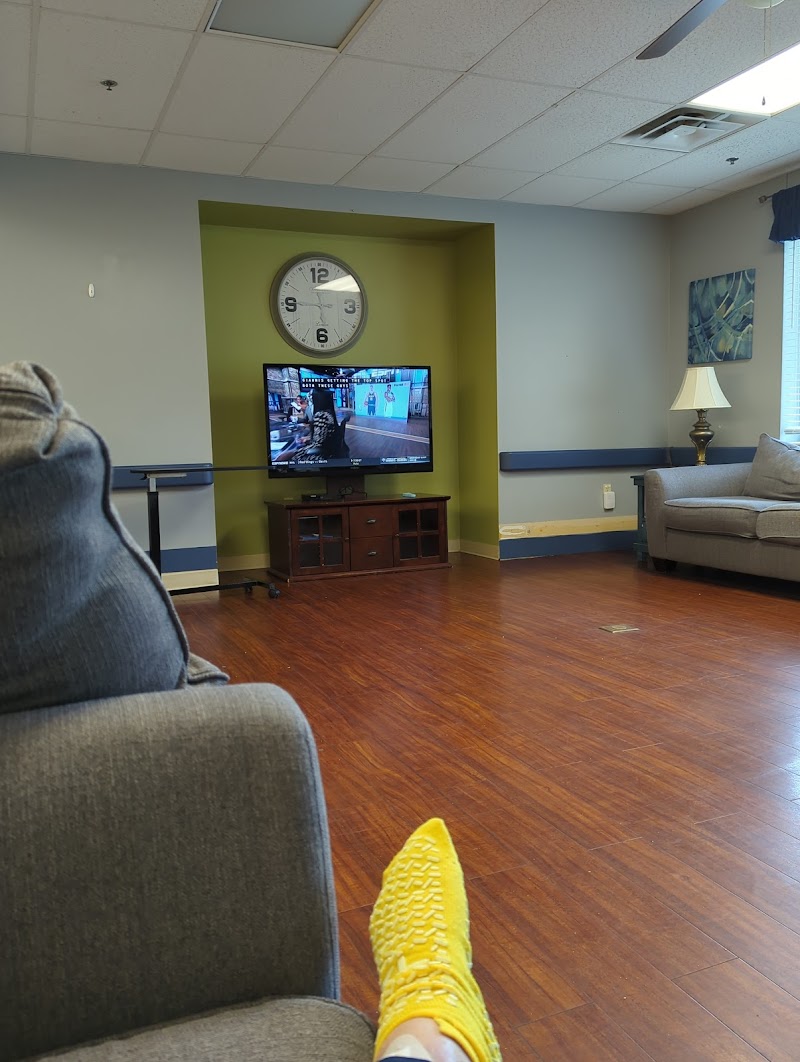 AVIATA AT FLETCHER nursing home in TAMPA, FL - Photo 5 of 5