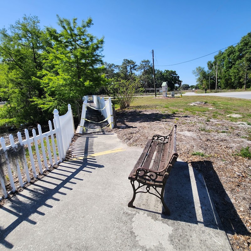 CYPRESS CARE CENTER nursing home in WILDWOOD, FL - Photo 4 of 5