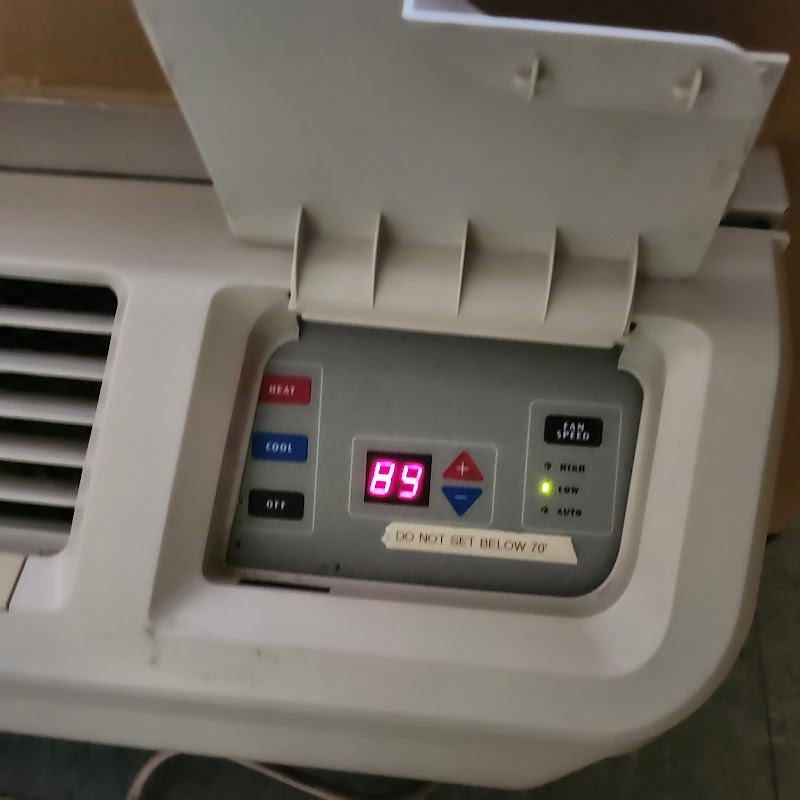 CYPRESS CARE CENTER nursing home in WILDWOOD, FL - Photo 5 of 5