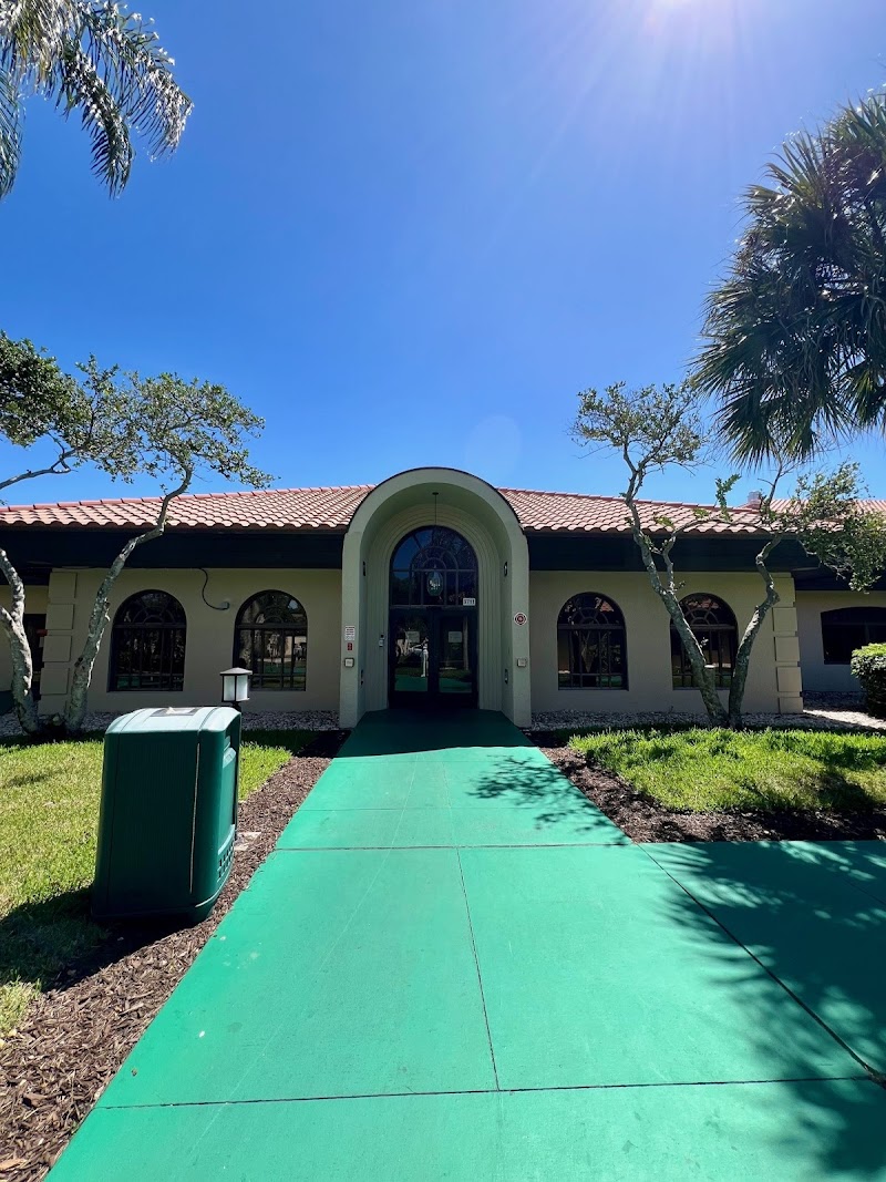 REGENTS PARK OF SUNRISE nursing home in SUNRISE, FL - Photo 4 of 10