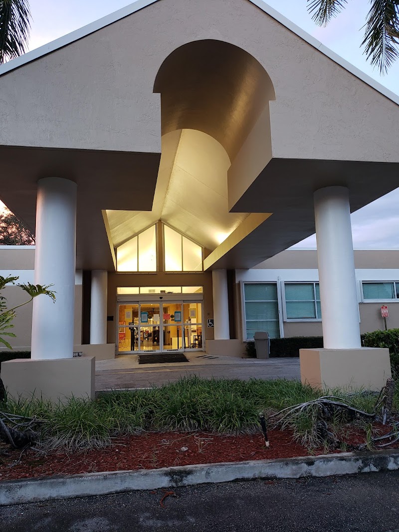 SPRINGTREE REHABILITATION & HEALTH CARE CENTER nursing home in SUNRISE, FL - Photo 5 of 10