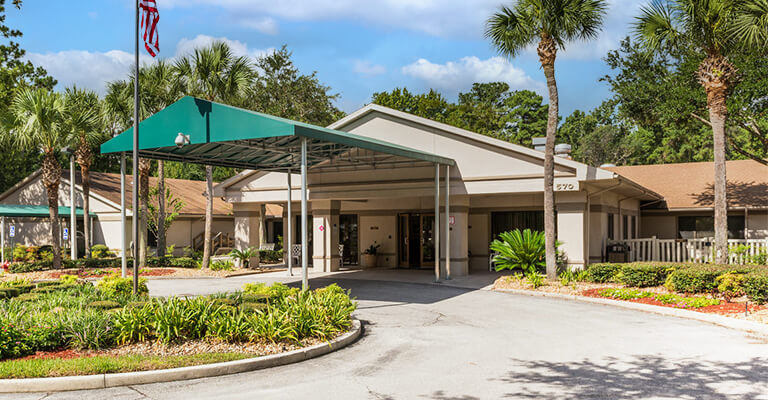 VIVO HEALTHCARE ORANGE PARK nursing home in ORANGE PARK, FL - Photo 2 of 10