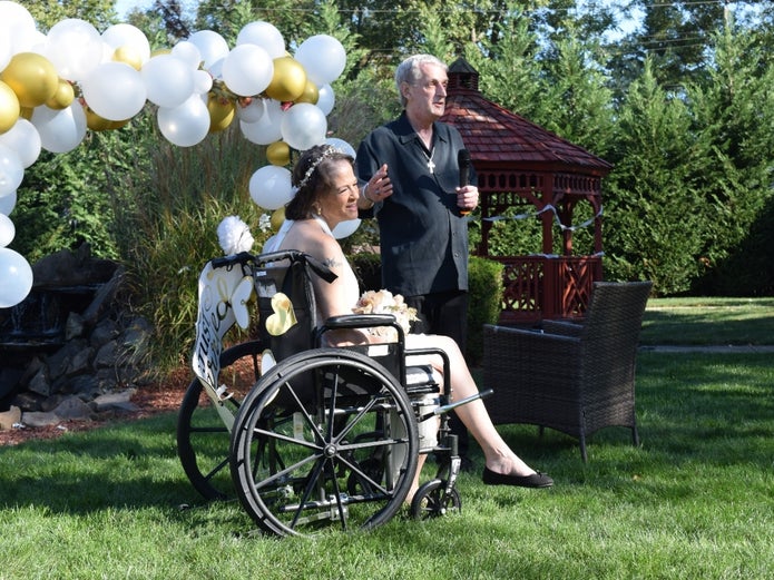 CHARMING LAKES REHAB nursing home in LAKELAND, FL - Photo 4 of 5