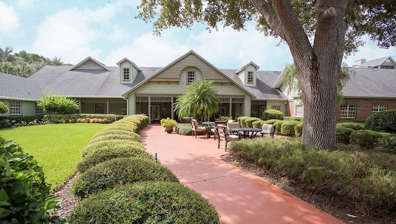 LAKE PORT SQUARE HEALTH CENTER nursing home in LEESBURG, FL - Photo 5 of 5