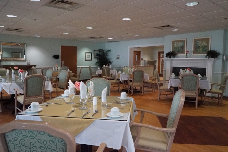 PALM GARDEN OF PINELLAS nursing home in LARGO, FL - Photo 4 of 5