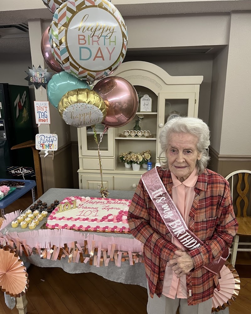 MACCLENNY NURSING AND REHAB CENTER nursing home in MACCLENNY, FL - Photo 2 of 10