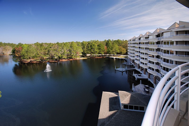 CYPRESS VILLAGE nursing home in JACKSONVILLE, FL - Photo 5 of 10