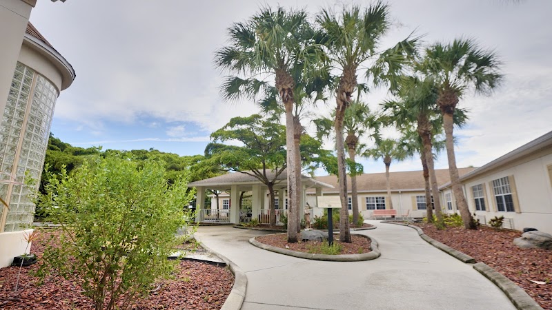 SUNSET LAKE HEALTHCARE AND REHABILITATION CENTER nursing home in VENICE, FL - Photo 3 of 5