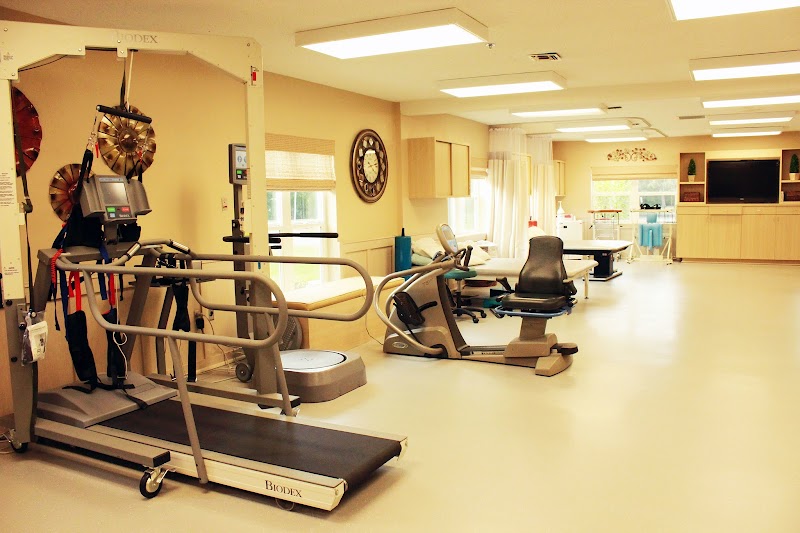 SUNSET LAKE HEALTHCARE AND REHABILITATION CENTER nursing home in VENICE, FL - Photo 4 of 5