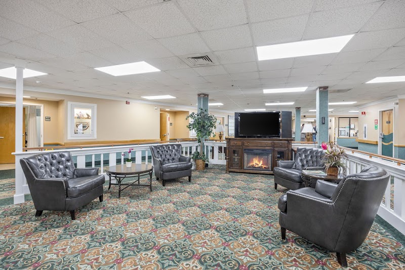 MANOR AT BLUE WATER BAY, THE nursing home in NICEVILLE, FL - Photo 2 of 10