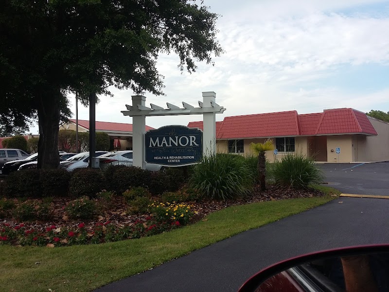 MANOR AT BLUE WATER BAY, THE nursing home in NICEVILLE, FL - Photo 4 of 10