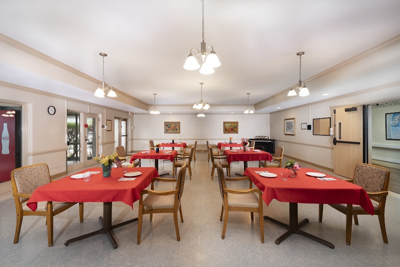 BAYONET POINT HEALTH CENTER BY HARBORVIEW nursing home in HUDSON, FL - Photo 5 of 10