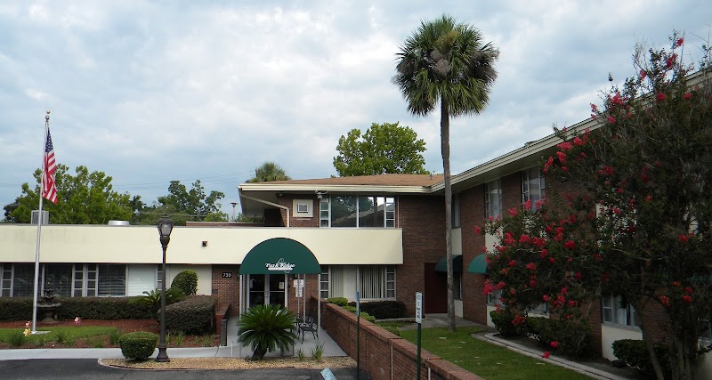 PARK RIDGE NURSING CENTER nursing home in JACKSONVILLE, FL - Photo 2 of 10