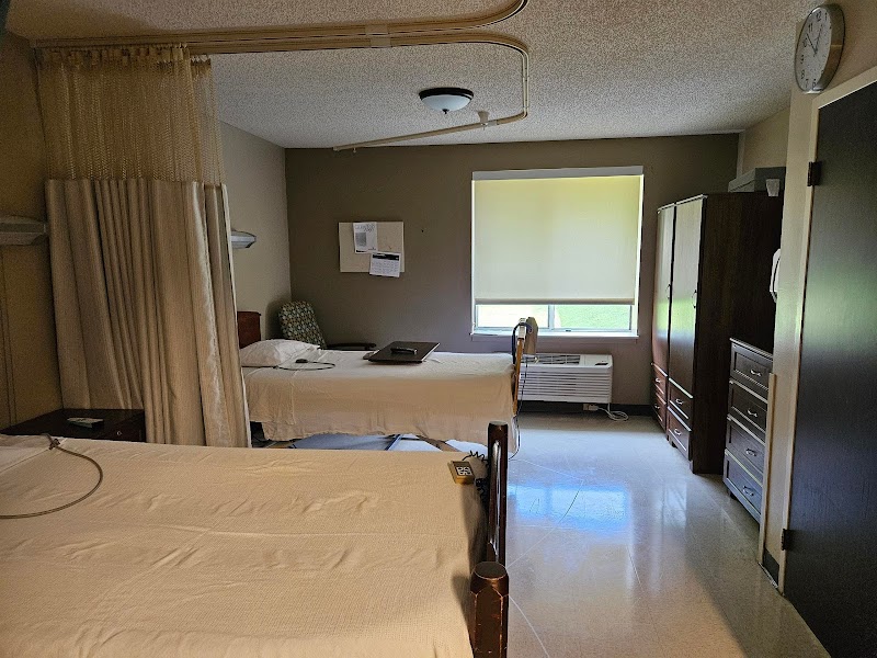 BOCA CIRCLE REHABILITATION CENTER nursing home in BOCA RATON, FL - Photo 4 of 5