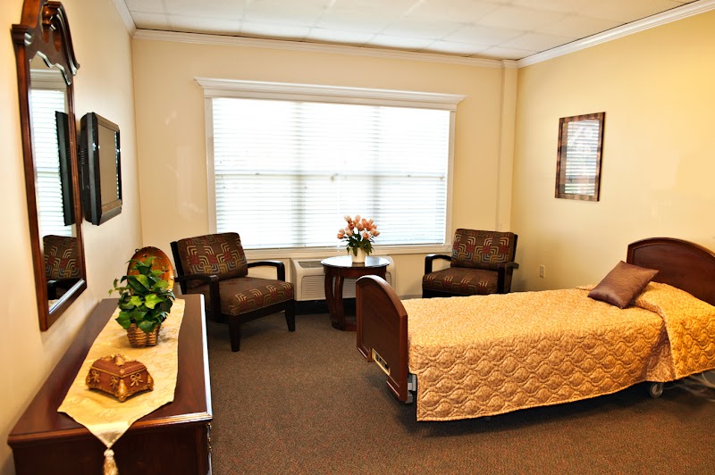 SOLARIS HEALTHCARE CHARLOTTE HARBOR nursing home in PORT CHARLOTTE, FL - Photo 4 of 10