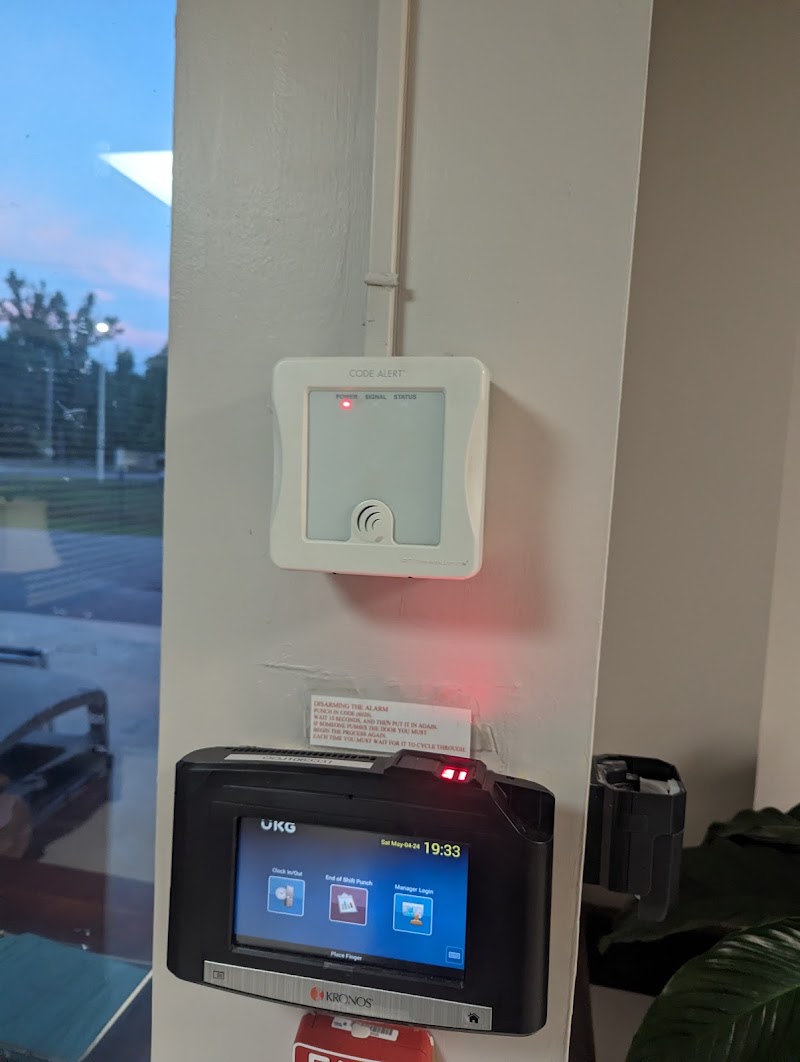 CENTURY CENTER FOR REHABILITATION AND HEALING nursing home in CENTURY, FL - Photo 5 of 7