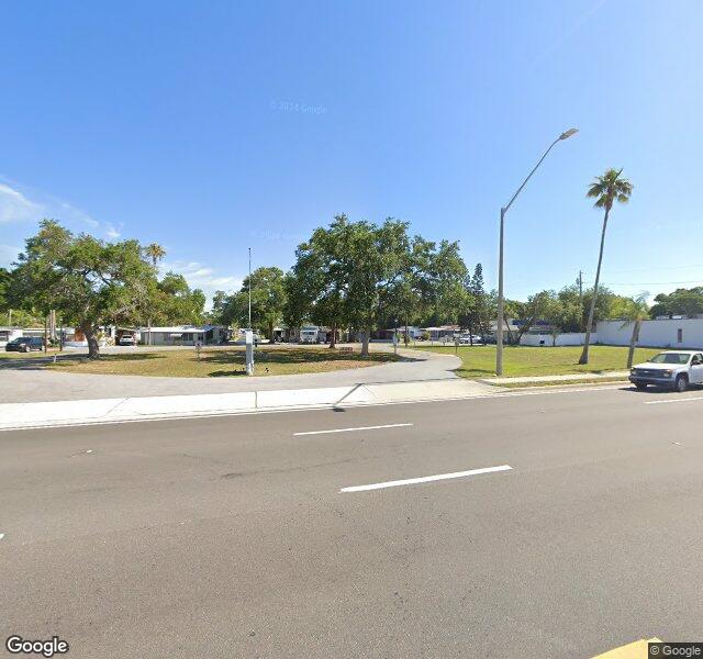 AVIATA AT SEMINOLE nursing home in SEMINOLE, FL - Photo 5 of 5