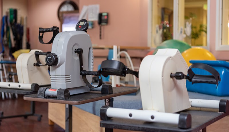 CORAL REEF SUBACUTE CARE CENTER LLC nursing home in MIAMI, FL - Photo 5 of 5