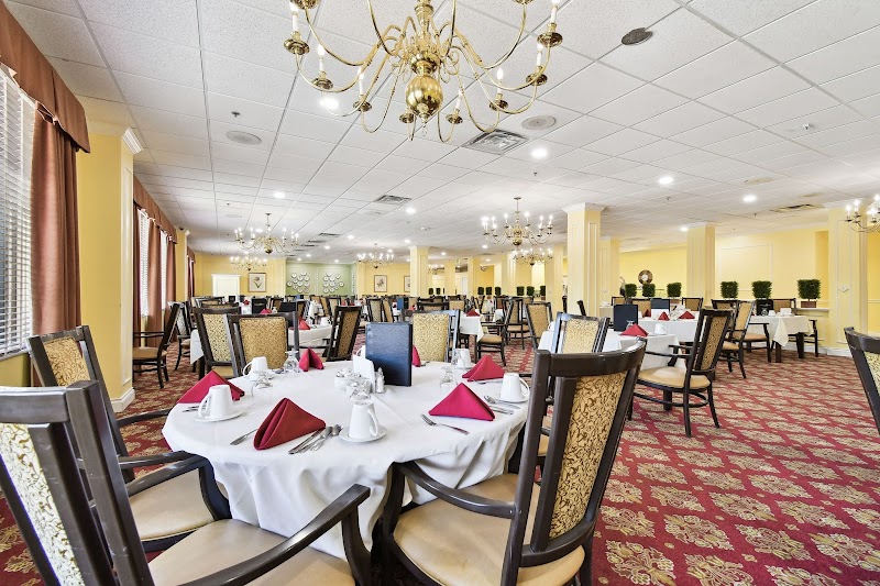 KR AT COLLEGE HARBOR nursing home in SAINT PETERSBURG, FL - Photo 4 of 10