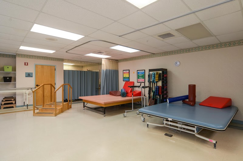 CAPRI HEALTH AND REHABILITATION CENTER nursing home in VENICE, FL - Photo 5 of 5