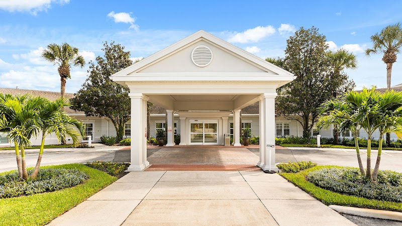 LIFE CARE CENTER OF ORLANDO nursing home in ORLANDO, FL - Photo 2 of 5