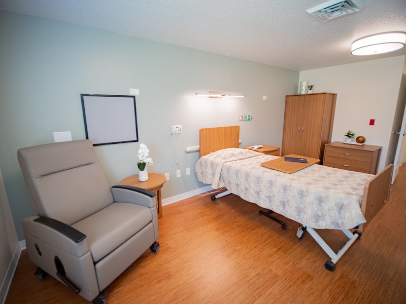 SOLARIS HEALTHCARE ZEPHYRHILLS nursing home in ZEPHYRHILLS, FL - Photo 4 of 9