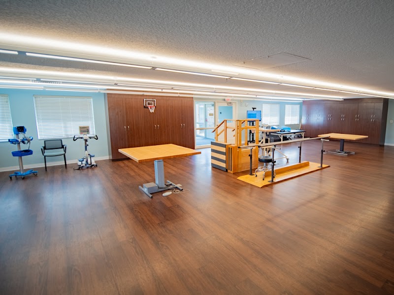 SOLARIS HEALTHCARE ZEPHYRHILLS nursing home in ZEPHYRHILLS, FL - Photo 5 of 9