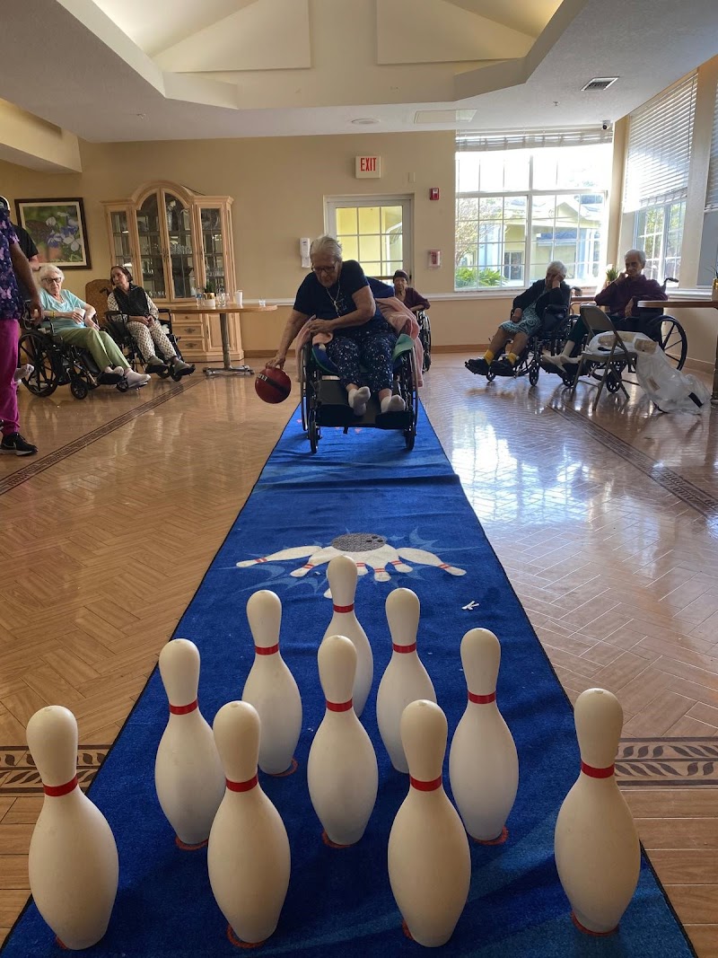 HUNTERS CREEK NURSING AND REHAB CENTER nursing home in ORLANDO, FL - Photo 4 of 5