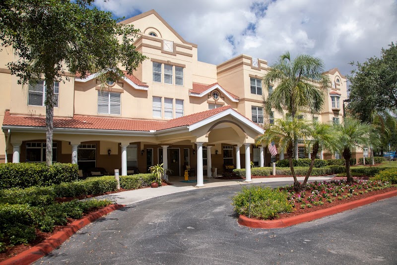 ADVINIACARE AT NAPLES nursing home in NAPLES, FL - Photo 3 of 5