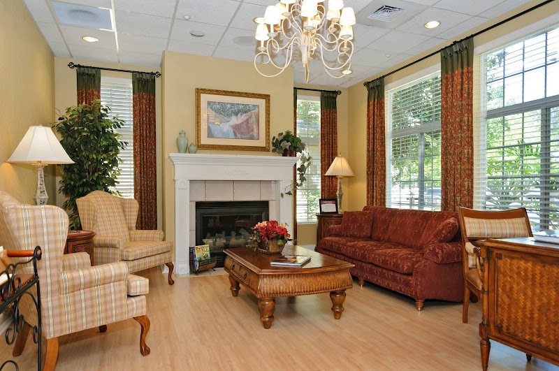 LIFE CARE CENTER OF OCALA nursing home in OCALA, FL - Photo 5 of 10