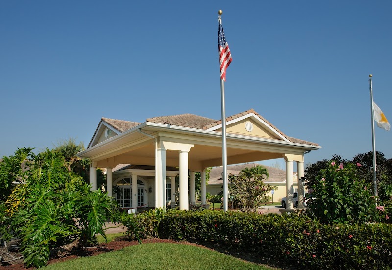LIFE CARE CENTER OF PORT SAINT LUCIE nursing home in PORT SAINT LUCIE, FL - Photo 2 of 5