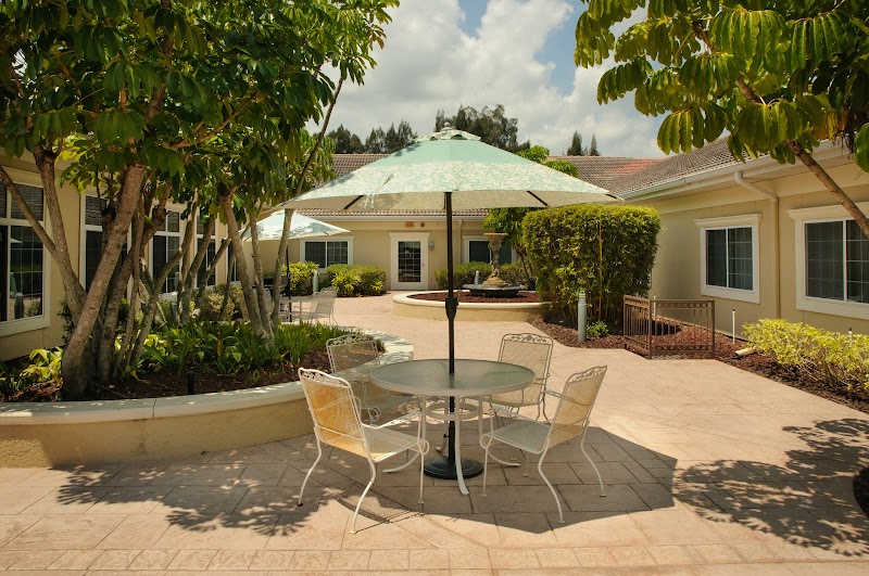 LIFE CARE CENTER OF PORT SAINT LUCIE nursing home in PORT SAINT LUCIE, FL - Photo 4 of 5