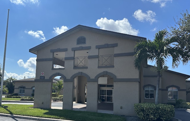 AVIATA AT PALMA SOLA BAY nursing home in BRADENTON, FL - Photo 2 of 5