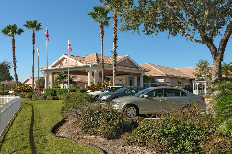 LIFE CARE CENTER OF SARASOTA nursing home in SARASOTA, FL - Photo 2 of 10