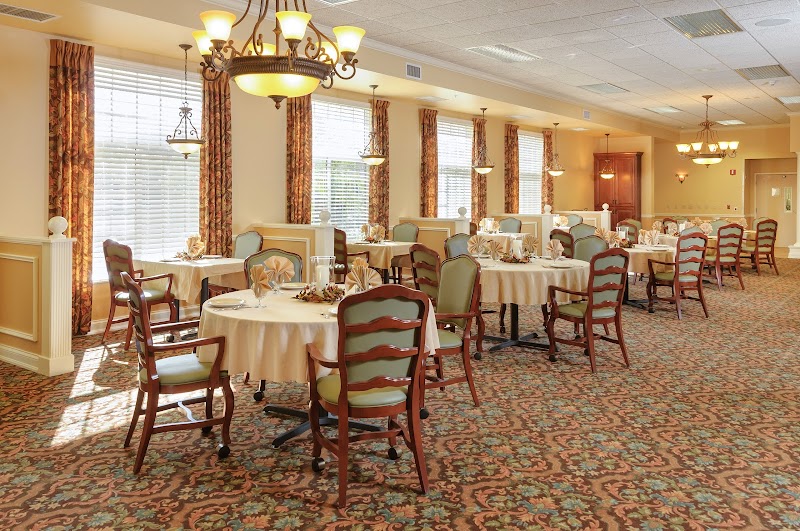 LIFE CARE CENTER OF SARASOTA nursing home in SARASOTA, FL - Photo 4 of 10