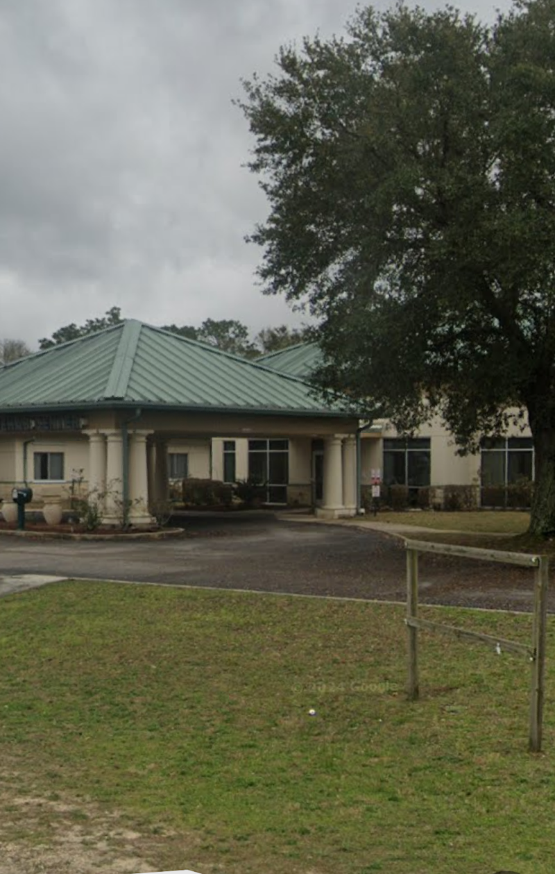 AVIATA AT SHOAL CREEK nursing home in CRESTVIEW, FL - Photo 2 of 5