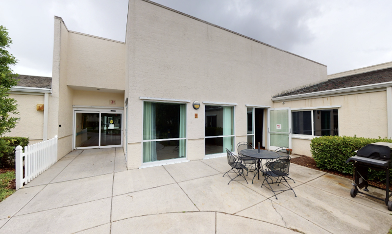 GROVE HEALTHCARE AND REHABILITATION CENTER AND REH nursing home in HERNANDO, FL - Photo 3 of 5