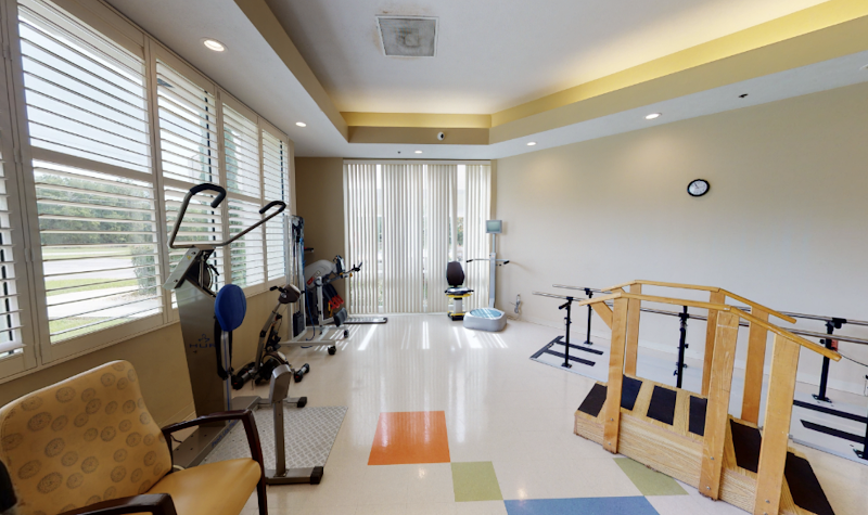 GROVE HEALTHCARE AND REHABILITATION CENTER AND REH nursing home in HERNANDO, FL - Photo 4 of 5