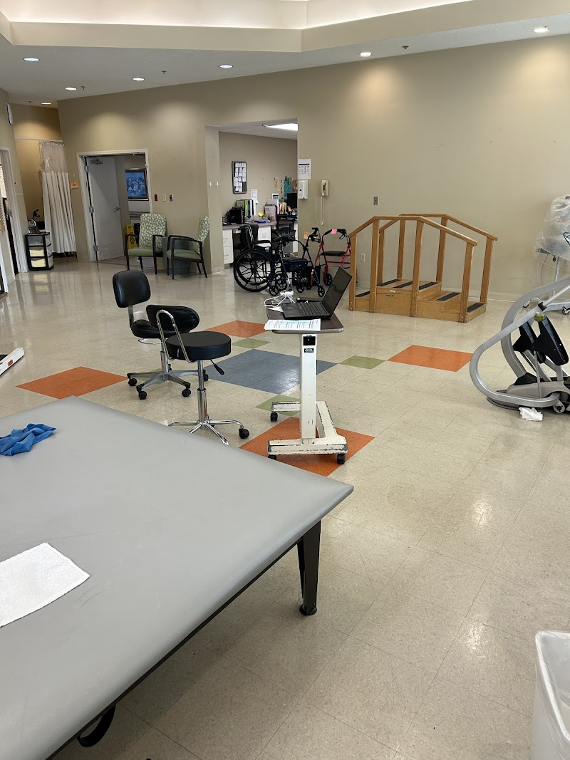 WOODLAND GROVE HEALTHCARE & REHABILITATION CENTER nursing home in JACKSONVILLE, FL - Photo 4 of 5