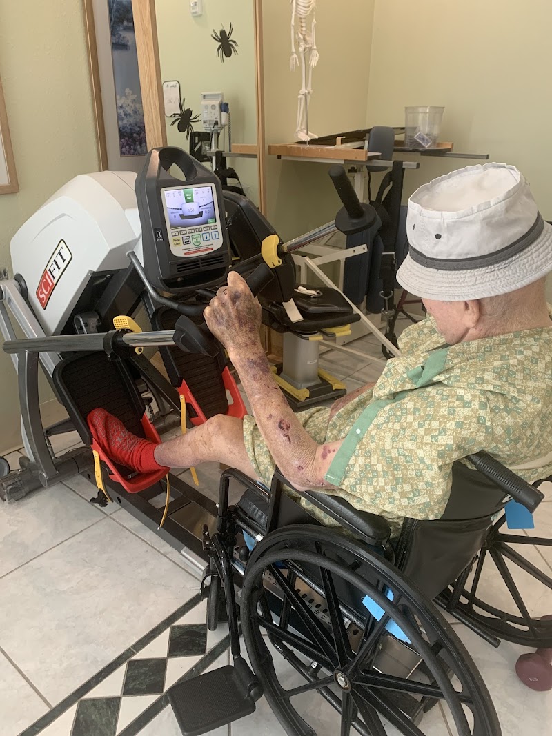 ISLE HEALTHCARE & REHABILITATION CENTER nursing home in ORANGE PARK, FL - Photo 3 of 5