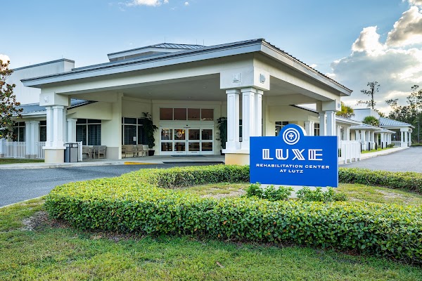 LUXE AT LUTZ REHABILITATION CENTER (THE) nursing home in LUTZ, FL - Photo 1 of 5