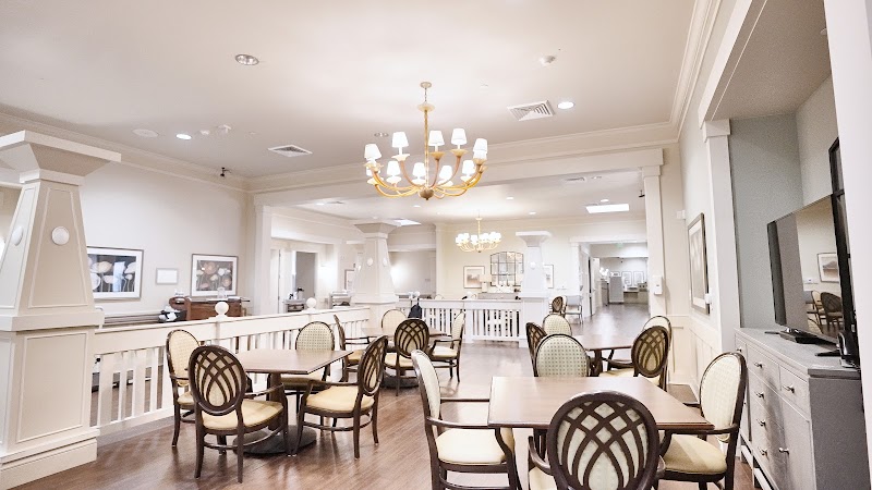 CLUB HEALTHCARE AND REHABILITATION CENTER AT THE V nursing home in THE VILLAGES, FL - Photo 4 of 5