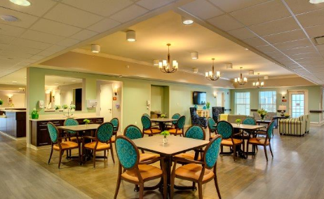 TAMPA LAKES HEALTH AND REHABILITATION CENTER nursing home in LUTZ, FL - Photo 3 of 10